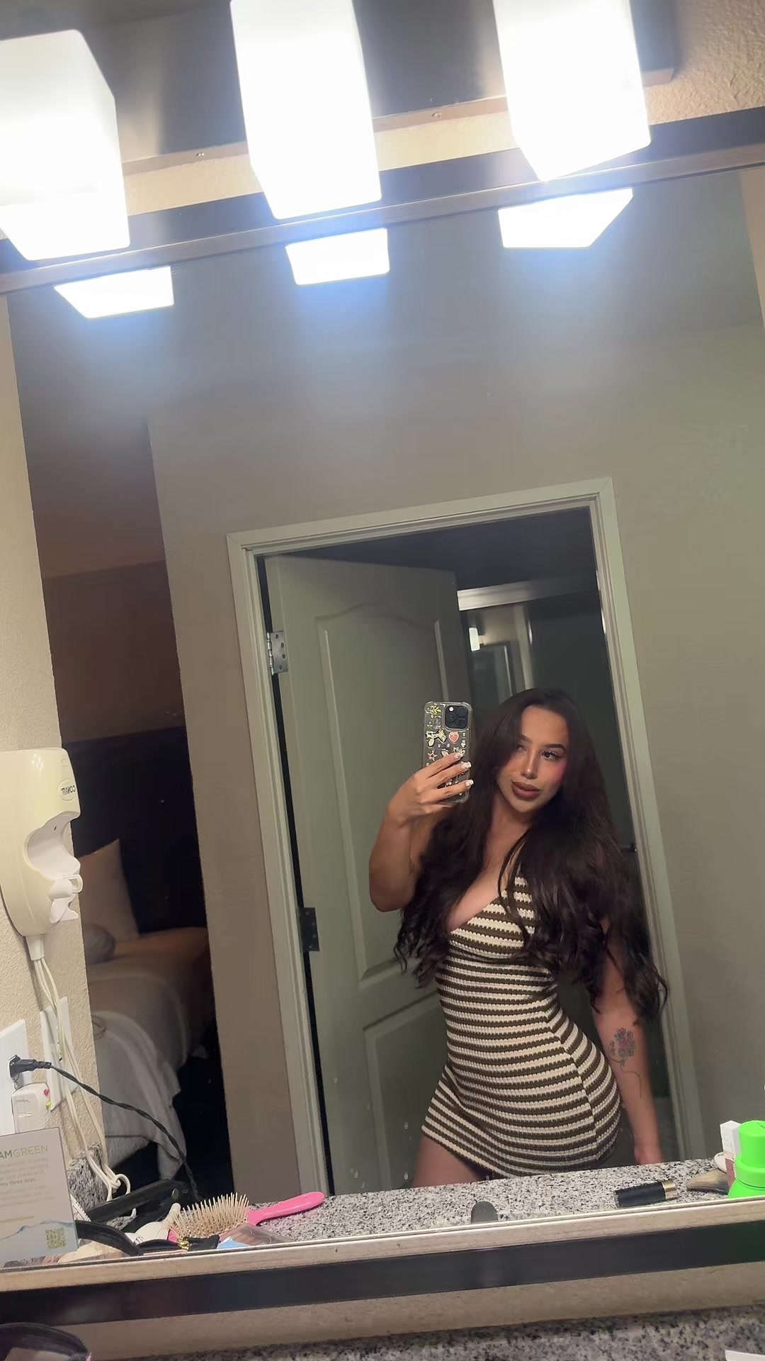 @Katya Saenz