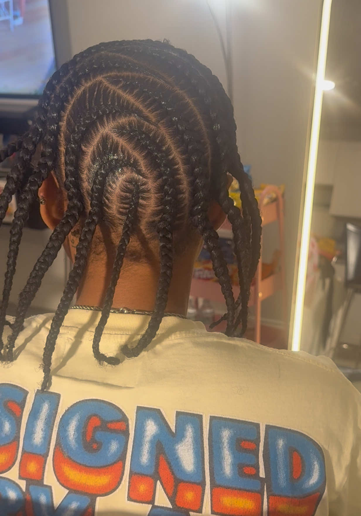 @Cape Cod Hairstylist ๐๐ฝโ๏ธ