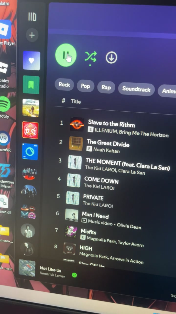 @DailyRandomSongs