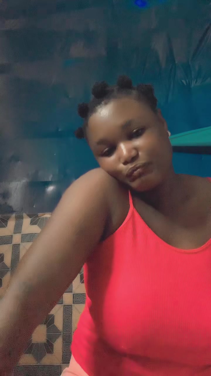 @Anikeade💕💕🥹