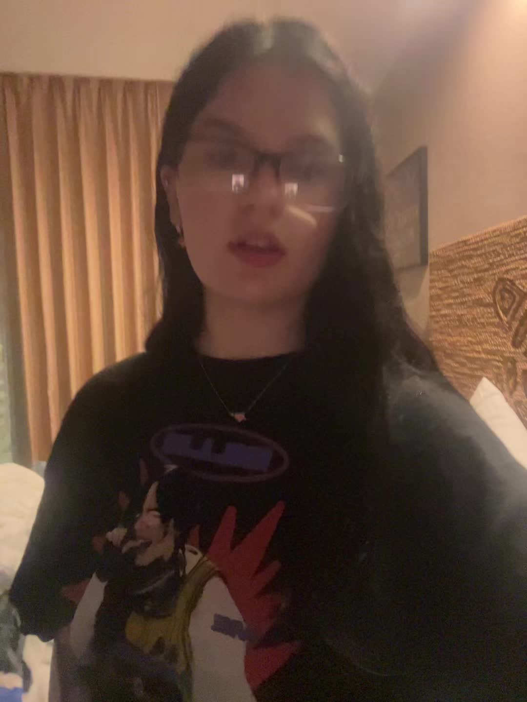 @️