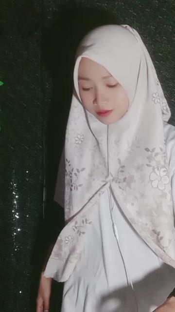 @𝗡𝘂𝗿97🌻