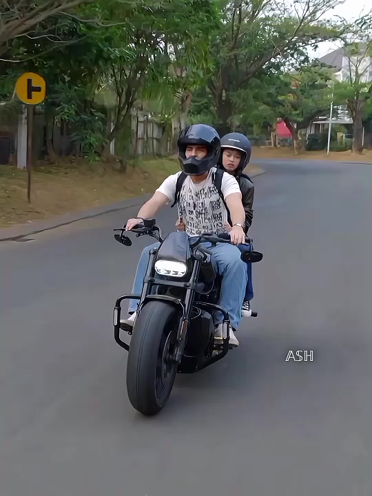 @๐ธ๐โ๐ป