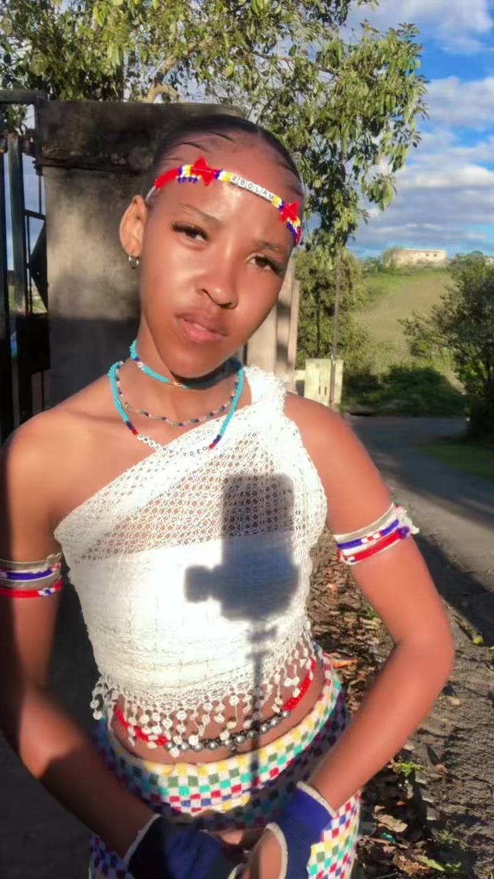 @LusandaMajobe❤️