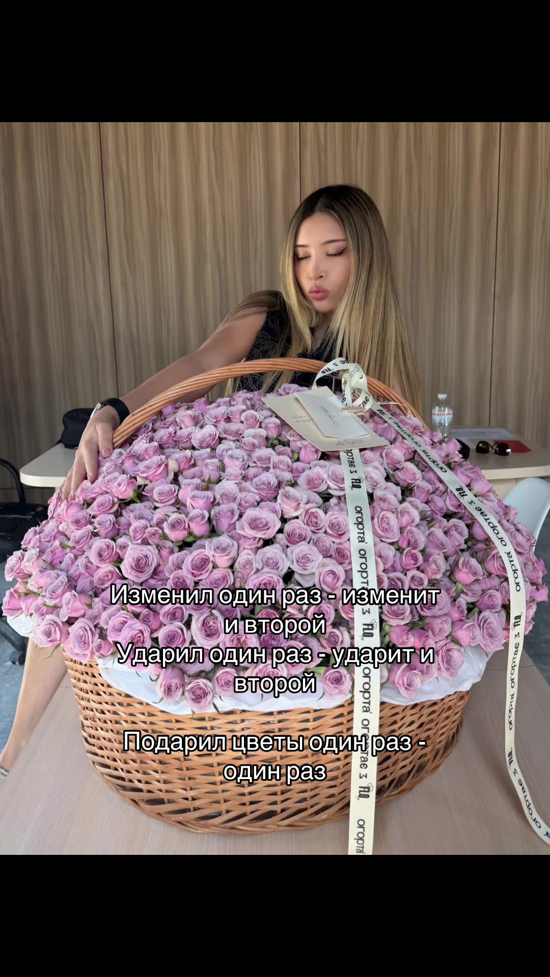 @K.