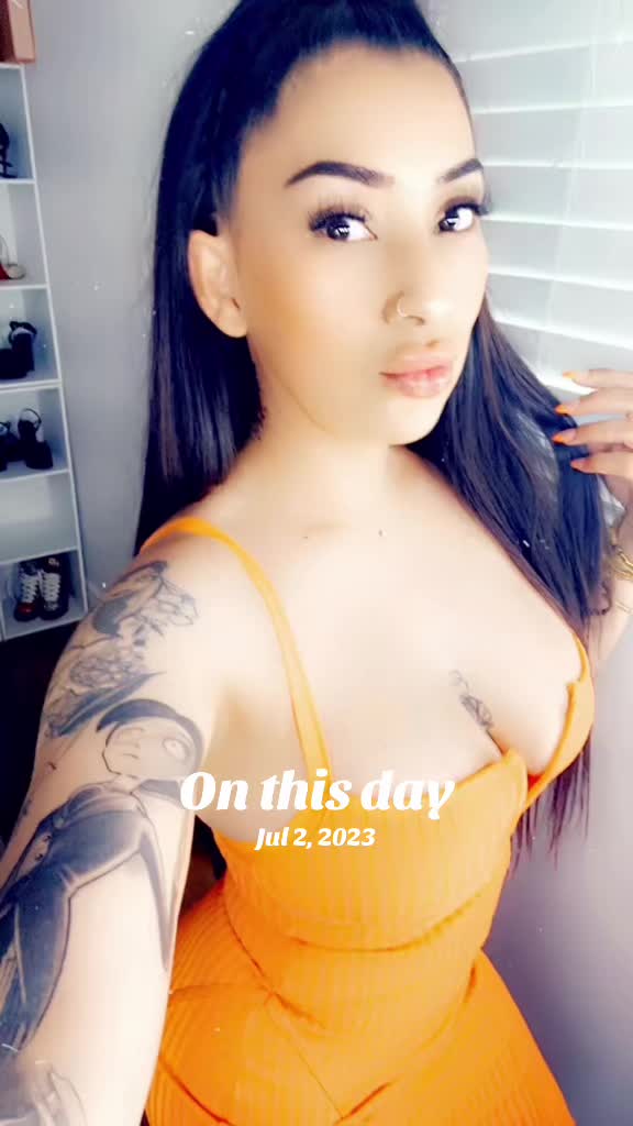 @Sandra 🖤🖤🖤