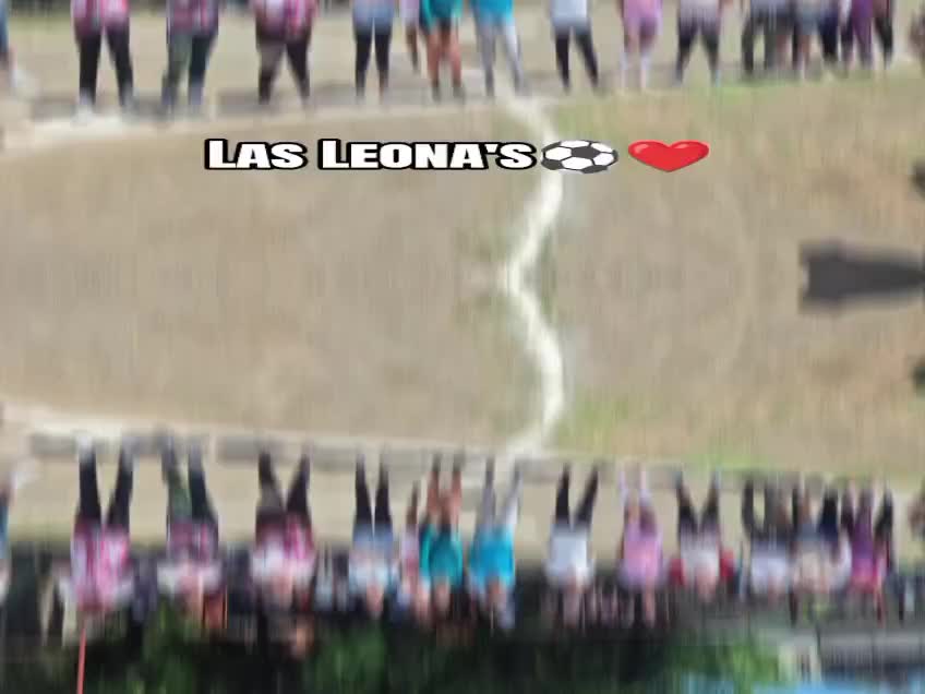 @Las leona's🦁⚽