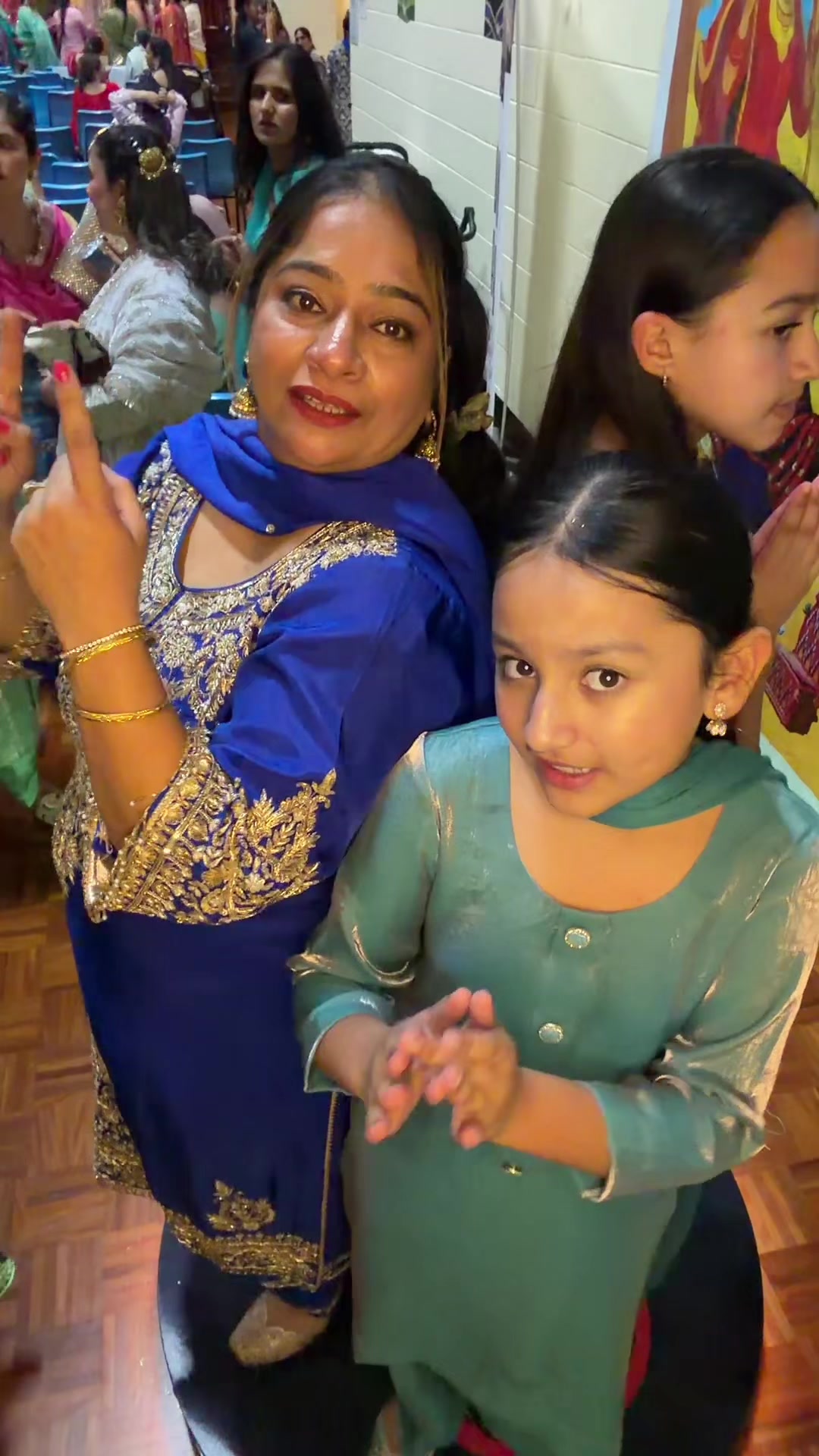 @⭐️Sandhusisters⭐️