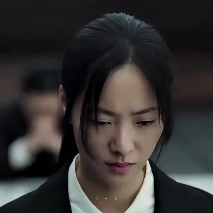 @J 4 E