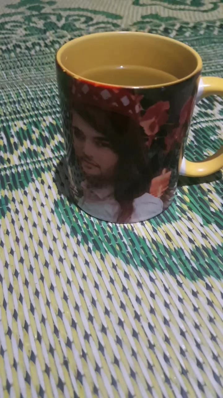 @AREEJ ZAHRA 1214