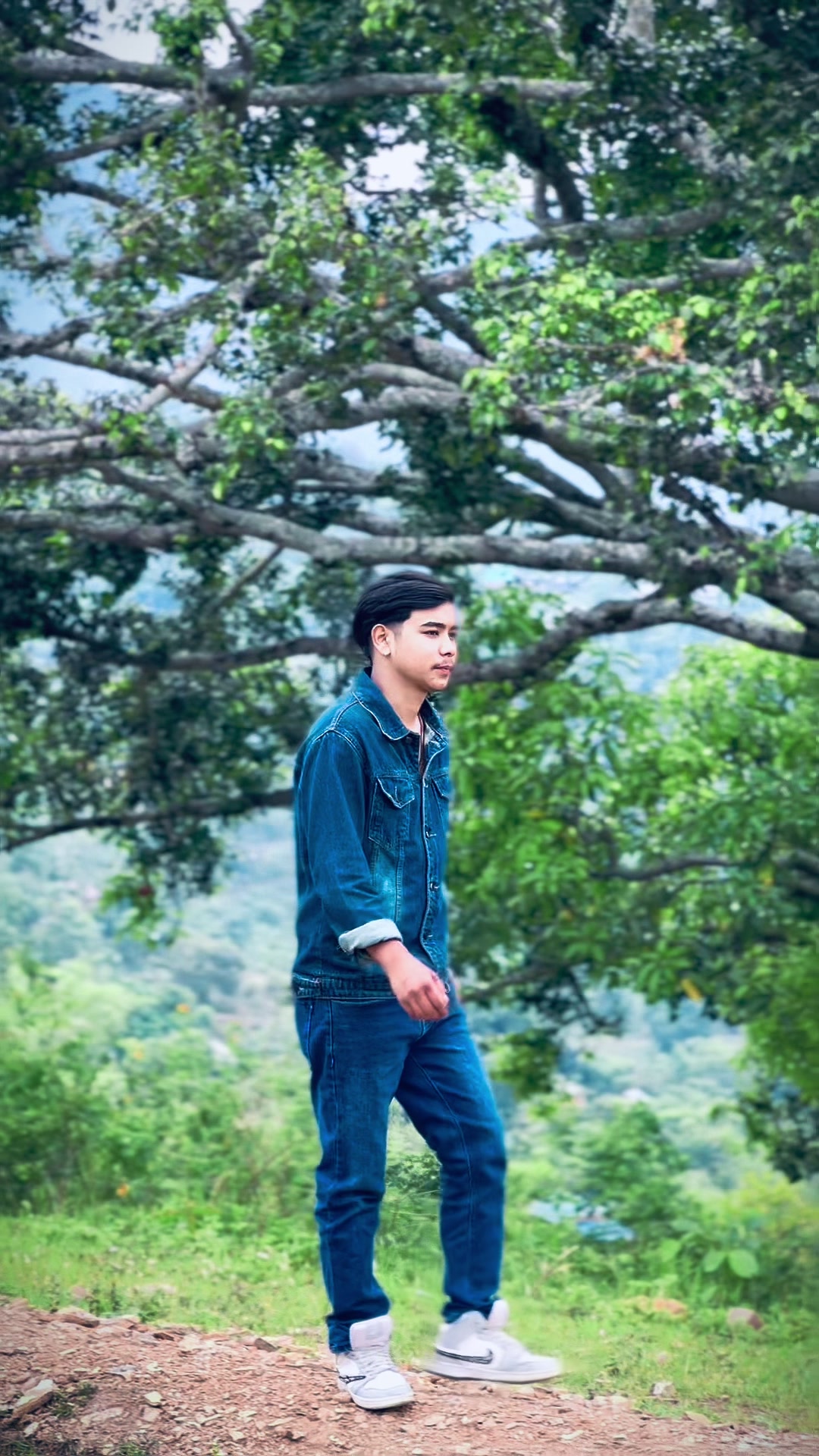 @Deepak💖🤙🏻