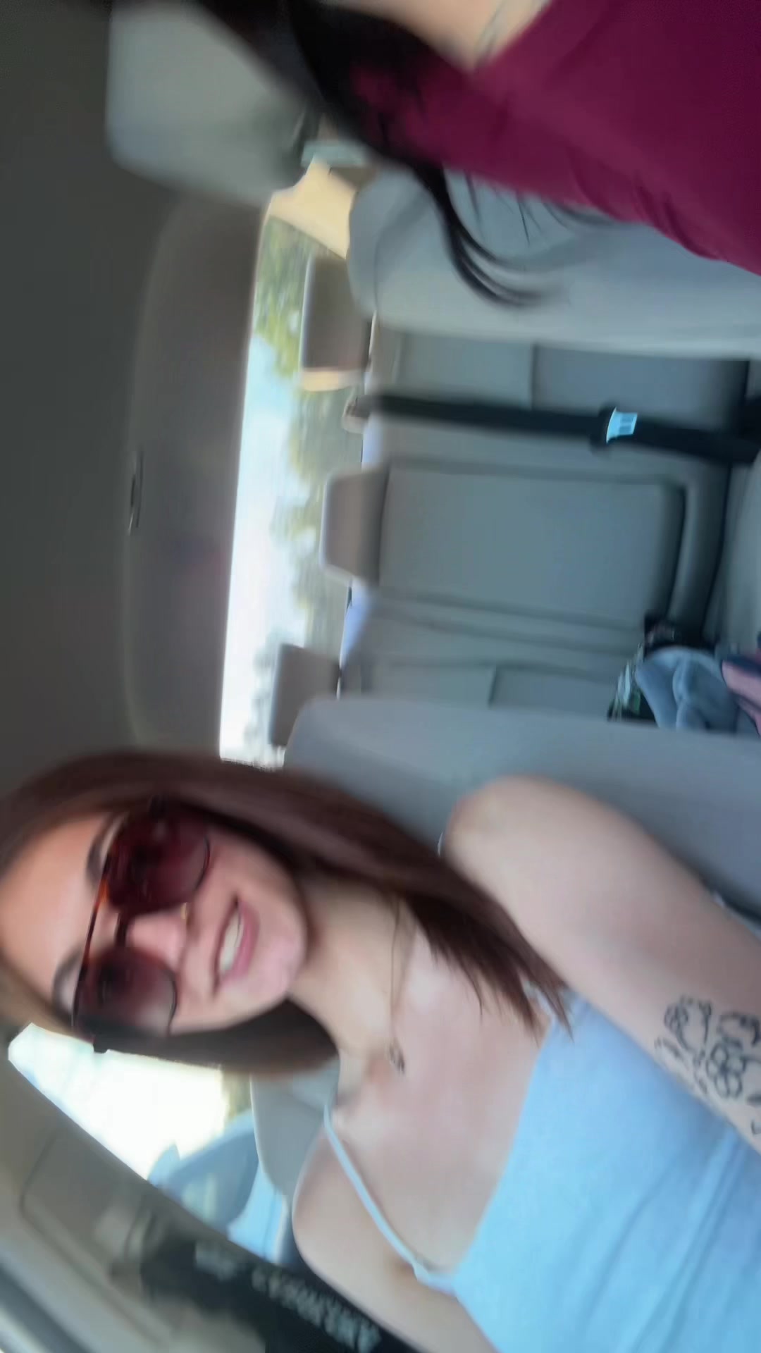 @ry<3