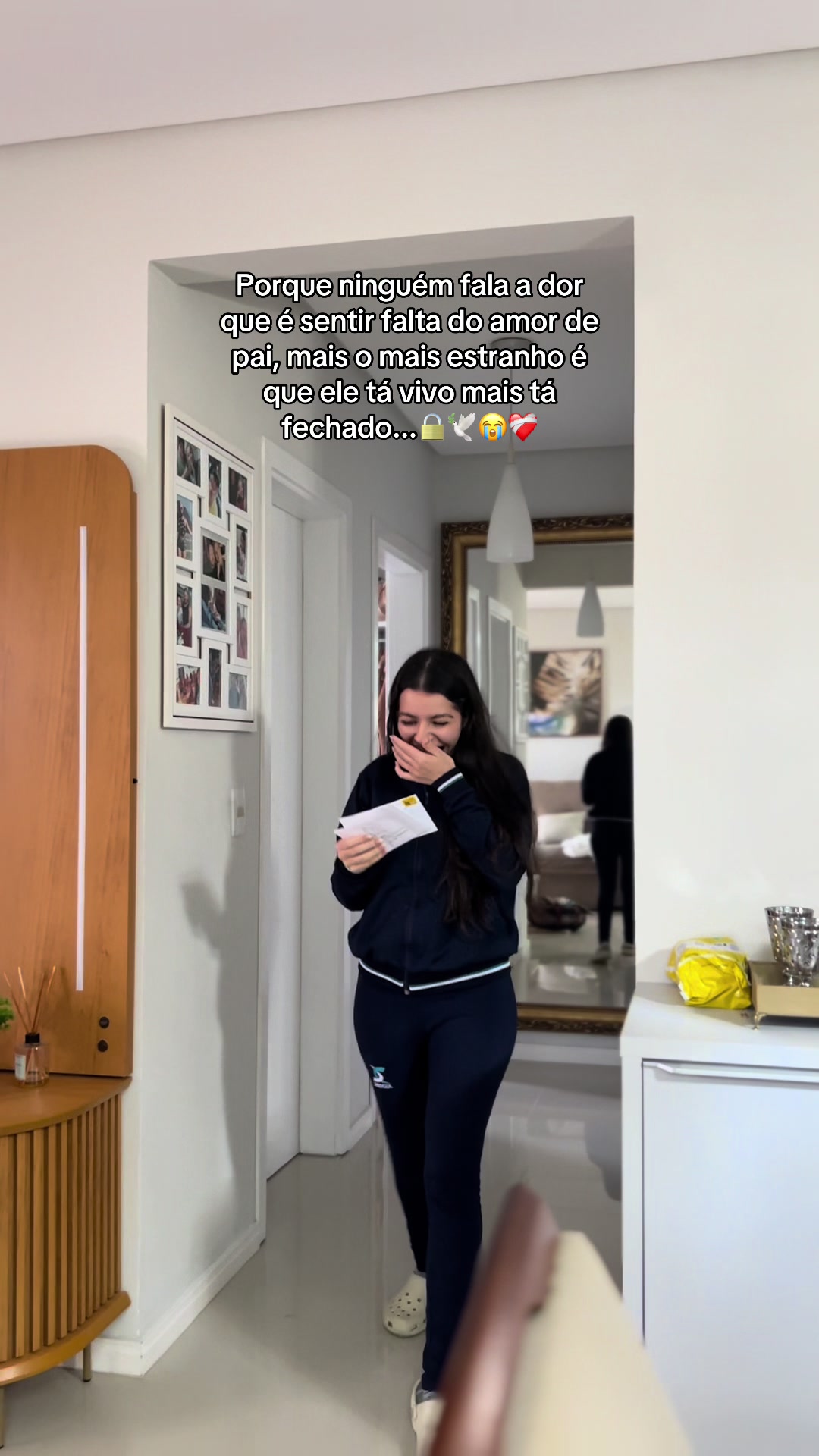@larah_pacheco