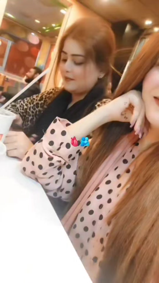 @ᵀʰᵃʸ ᶜᵃˡˡ ᵐᵉ ᶜʰⁱᵀᵃ🤫