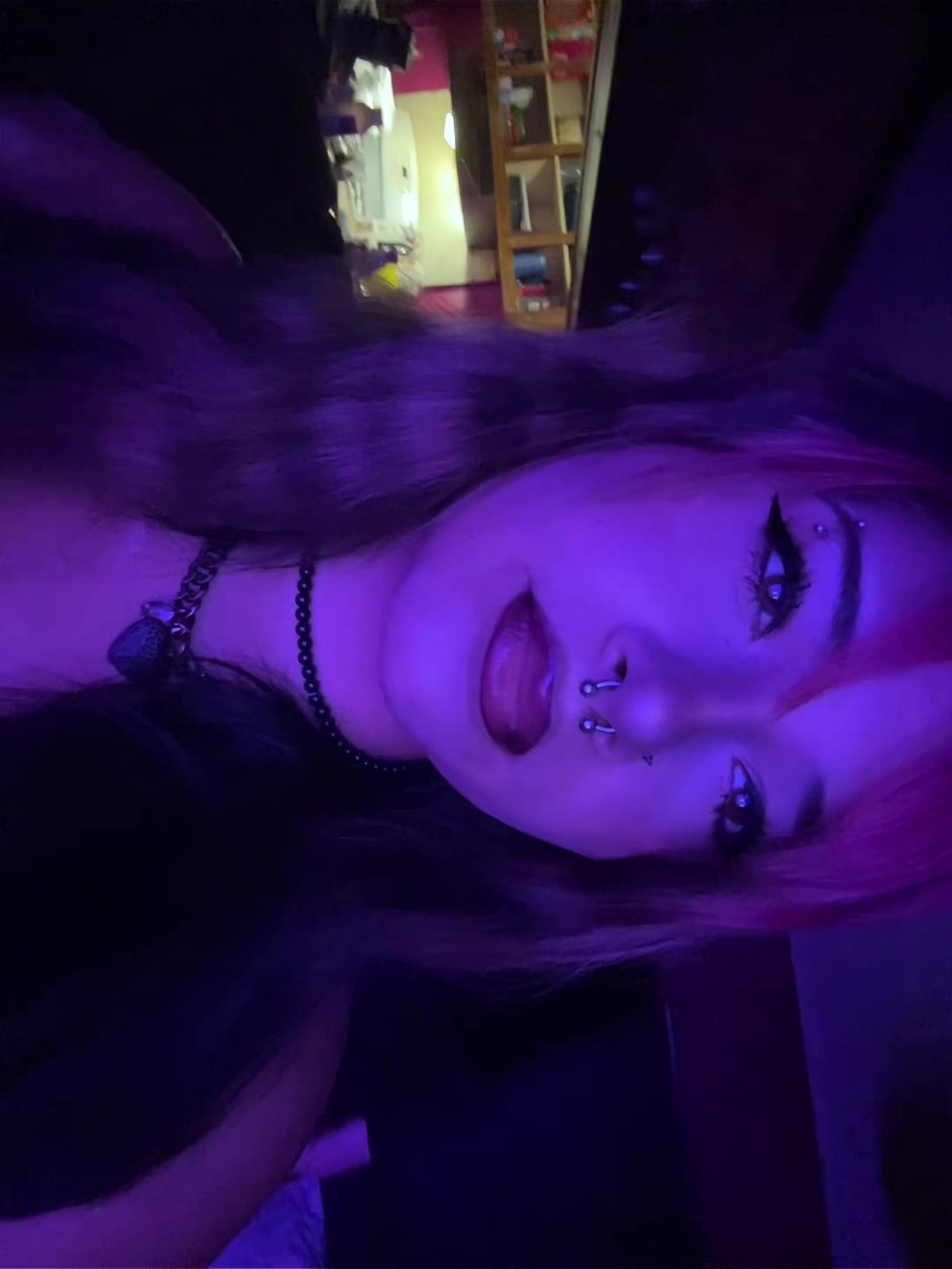 @El
