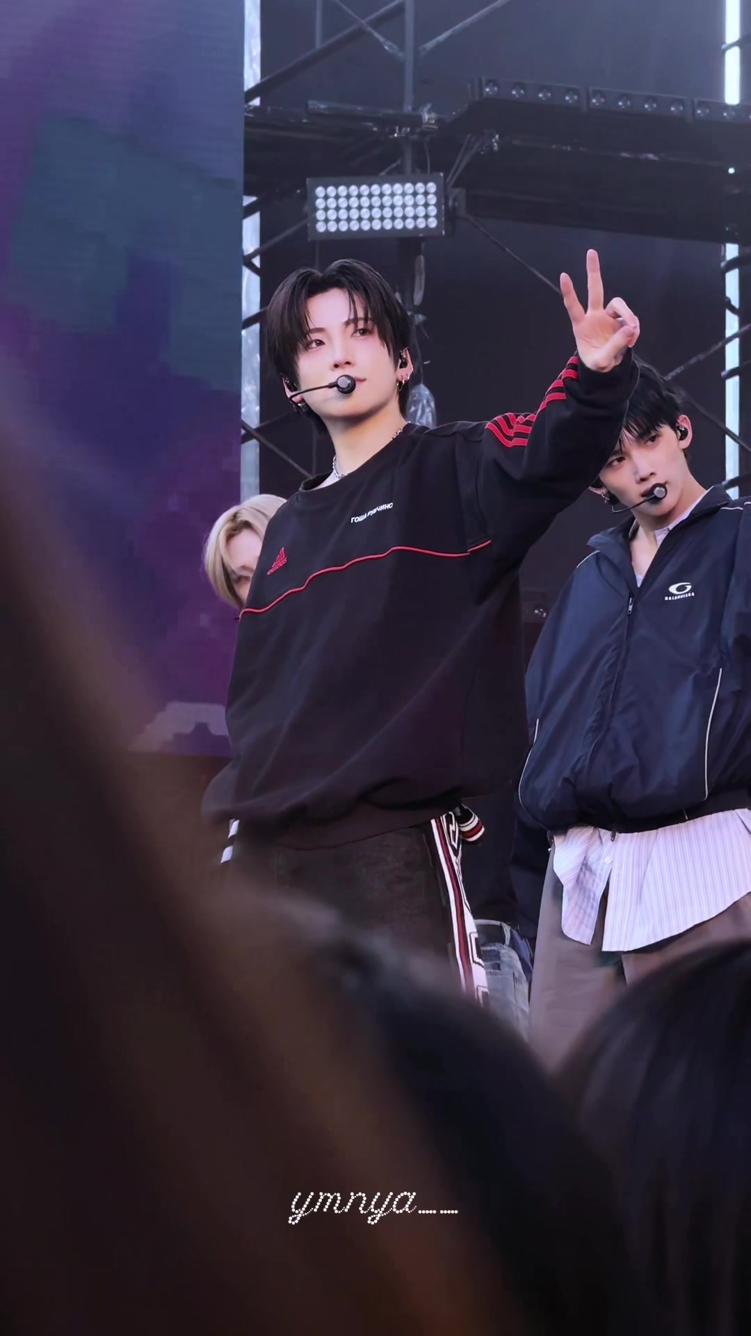 @냥