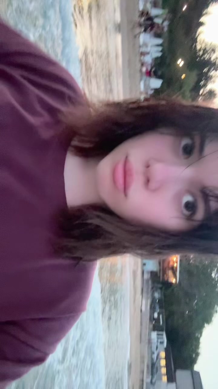 @meļaniia
