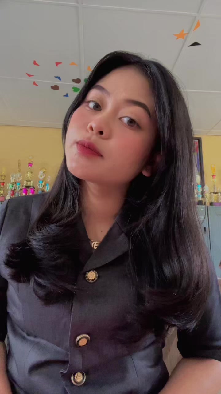 @Ella eriya br Tarigan