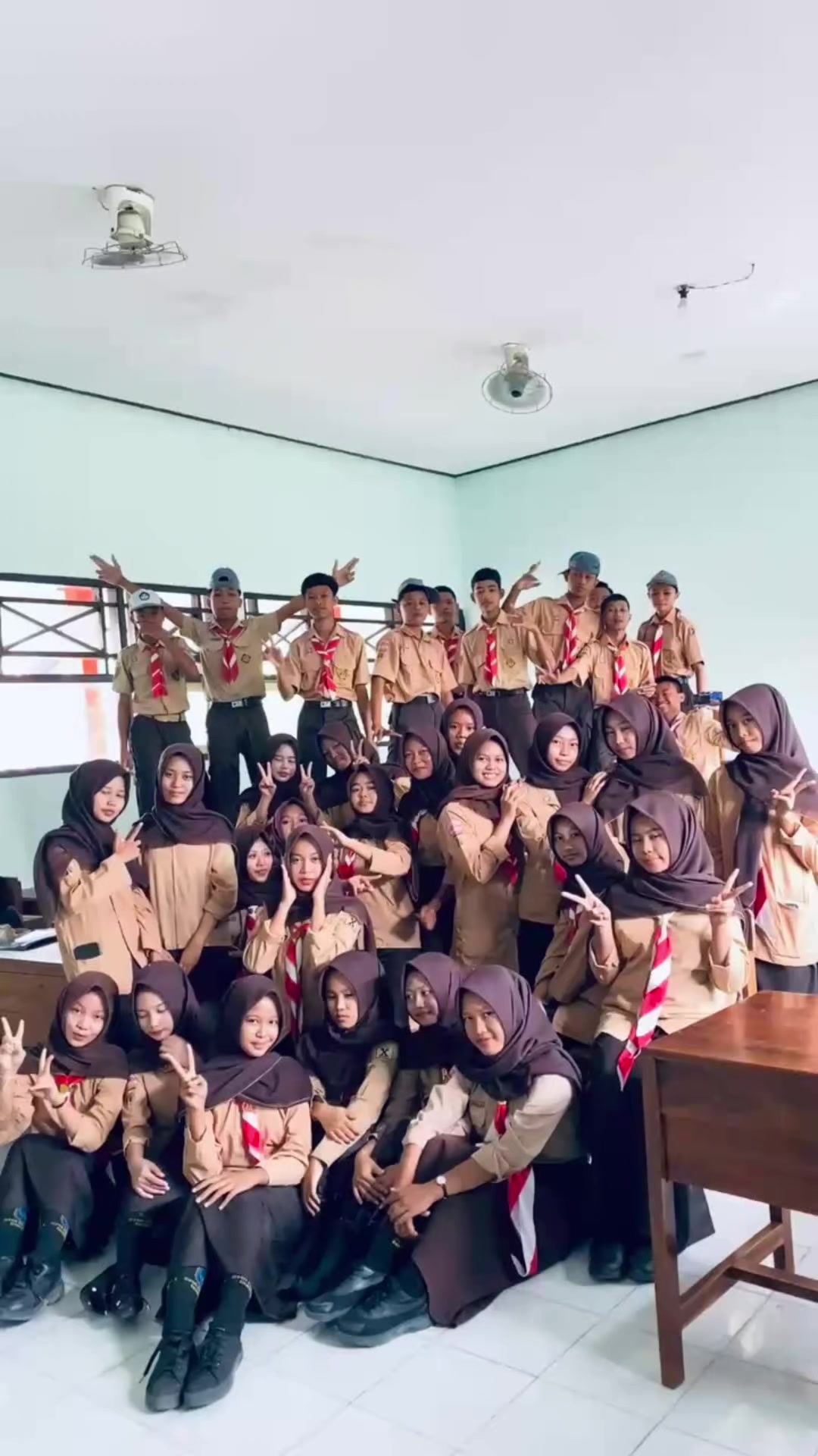 @X-2_SMANSAGUN