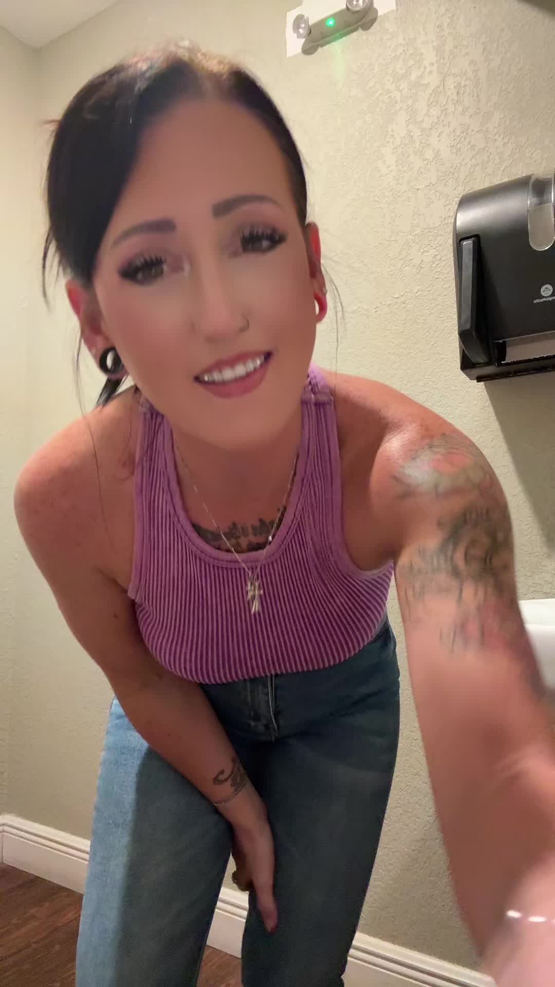 @🦷ToothlessFloridagirl1989 🦷