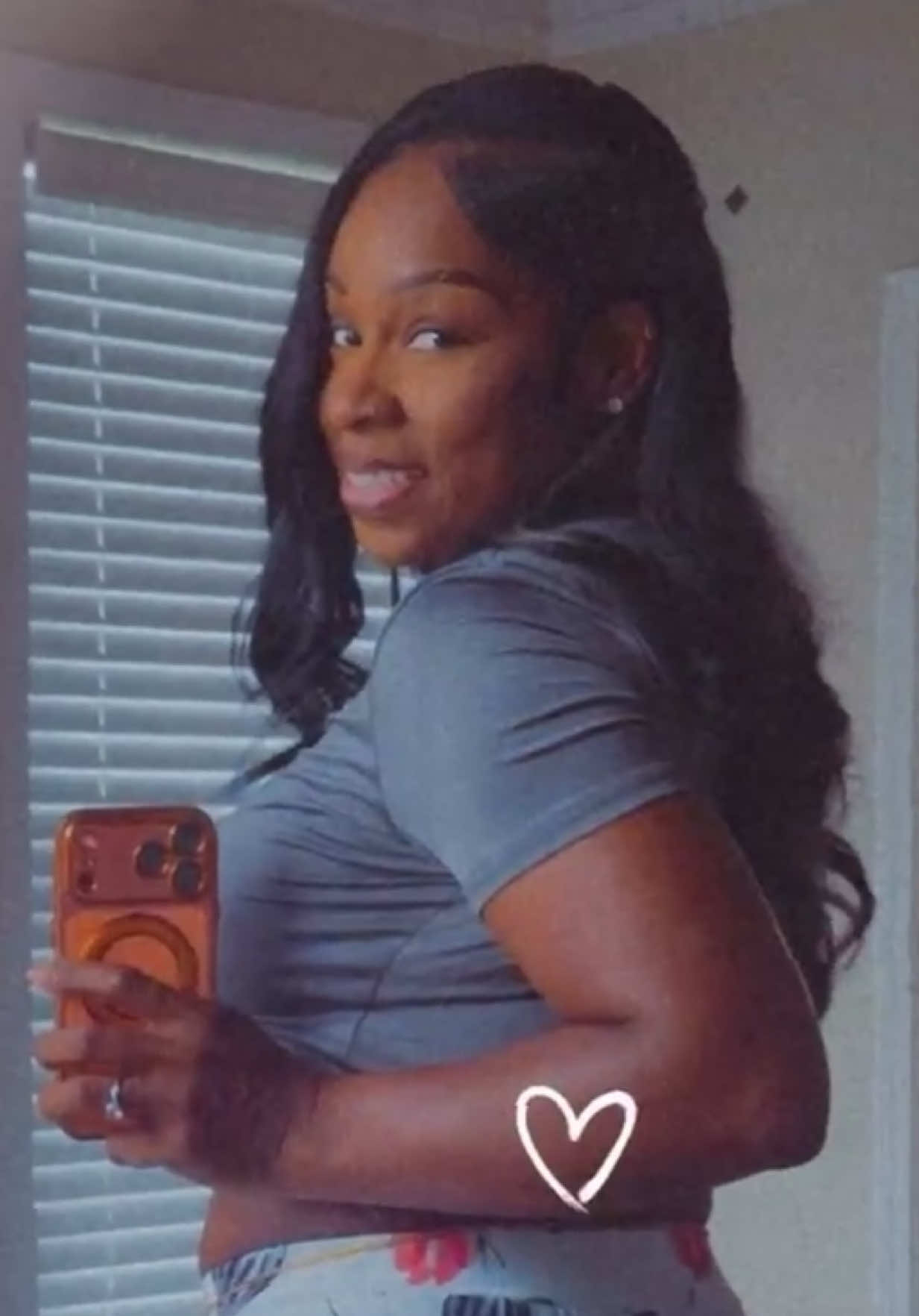 @zaraollywood