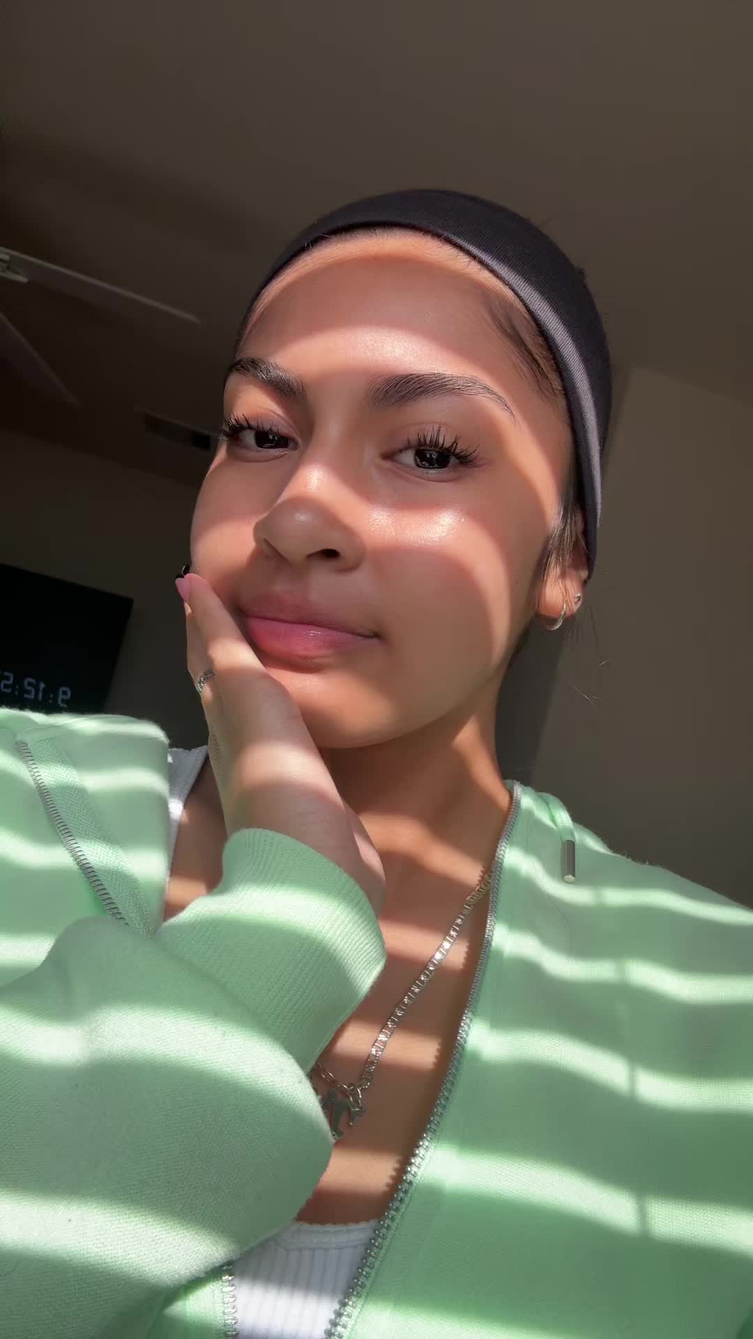 @$
