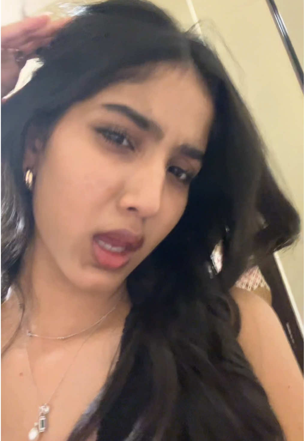 @mihika