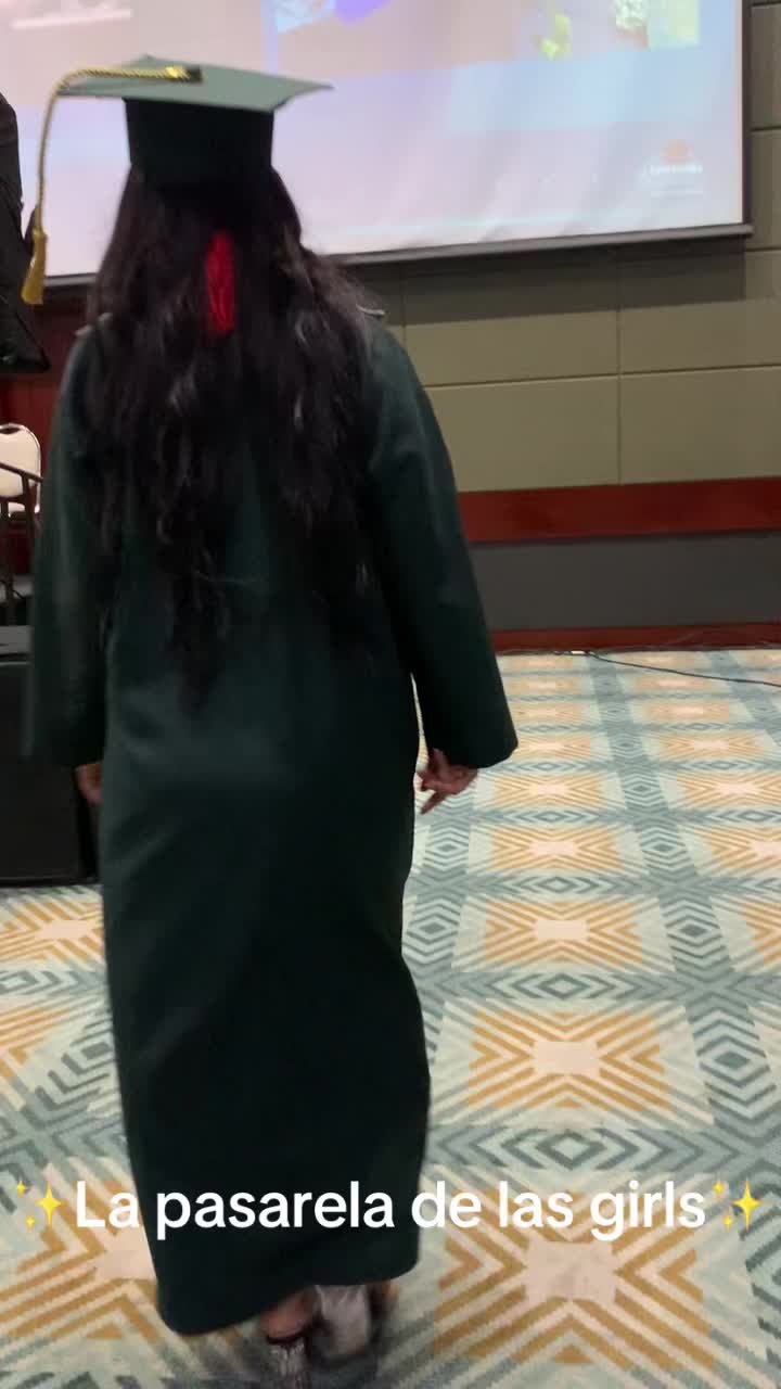 @Greyss