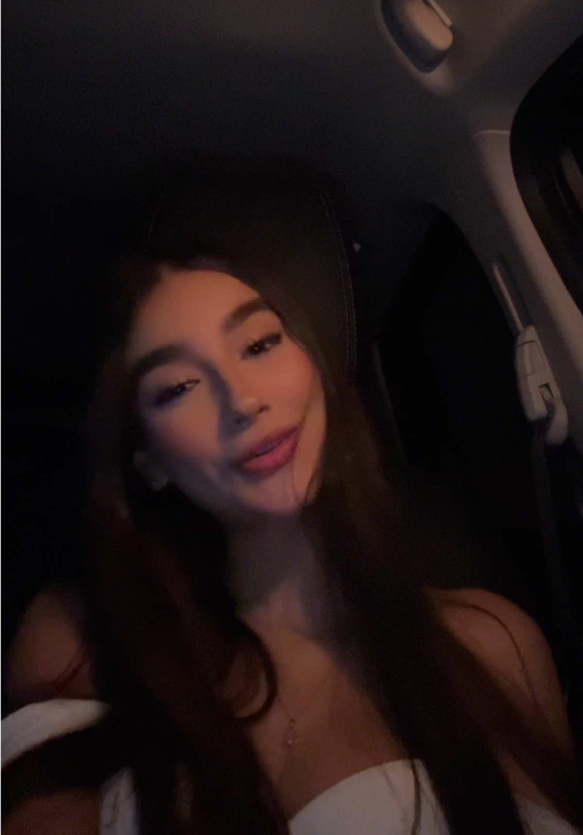 @valecastrro2