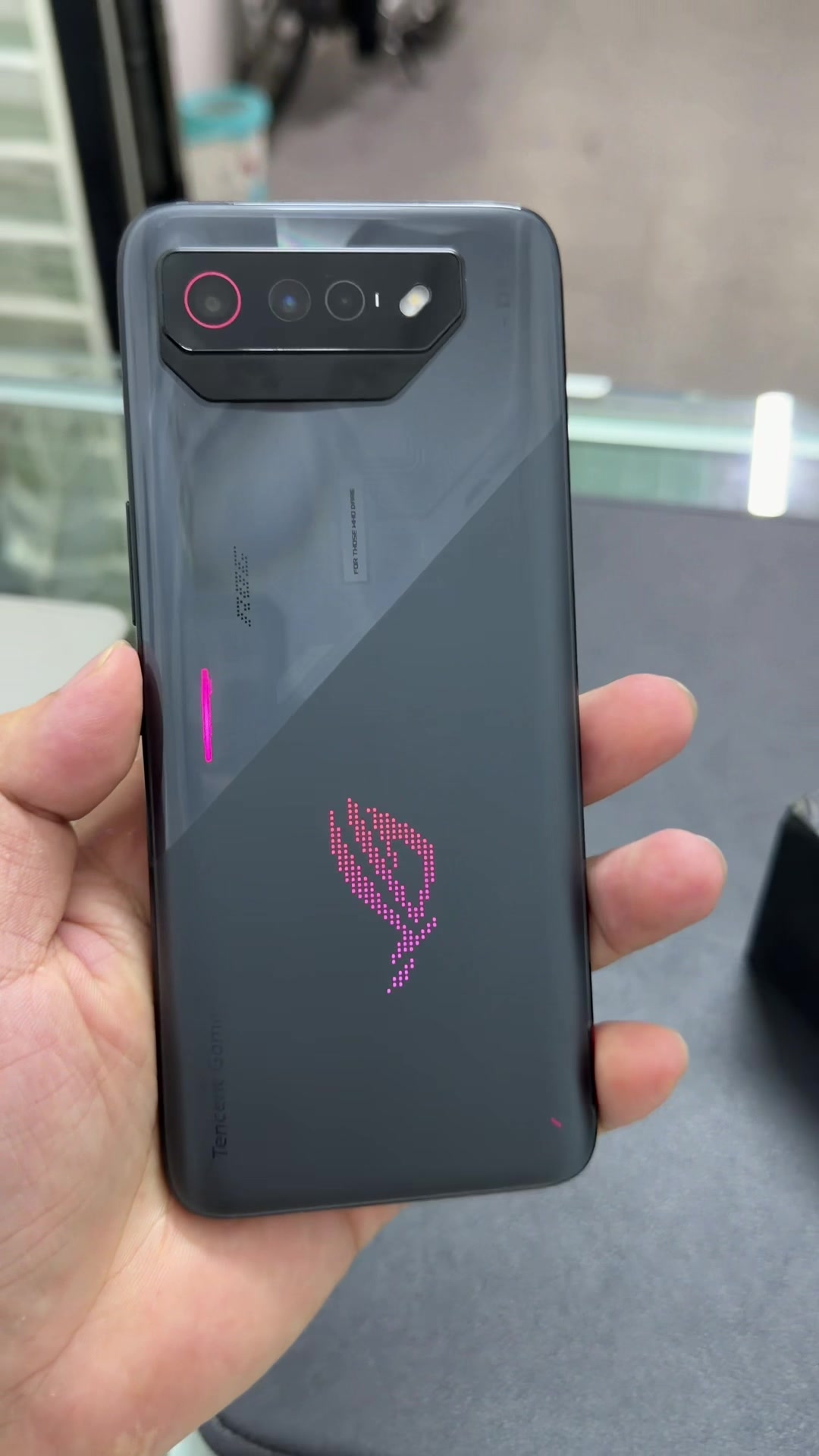@ROG Retail Store