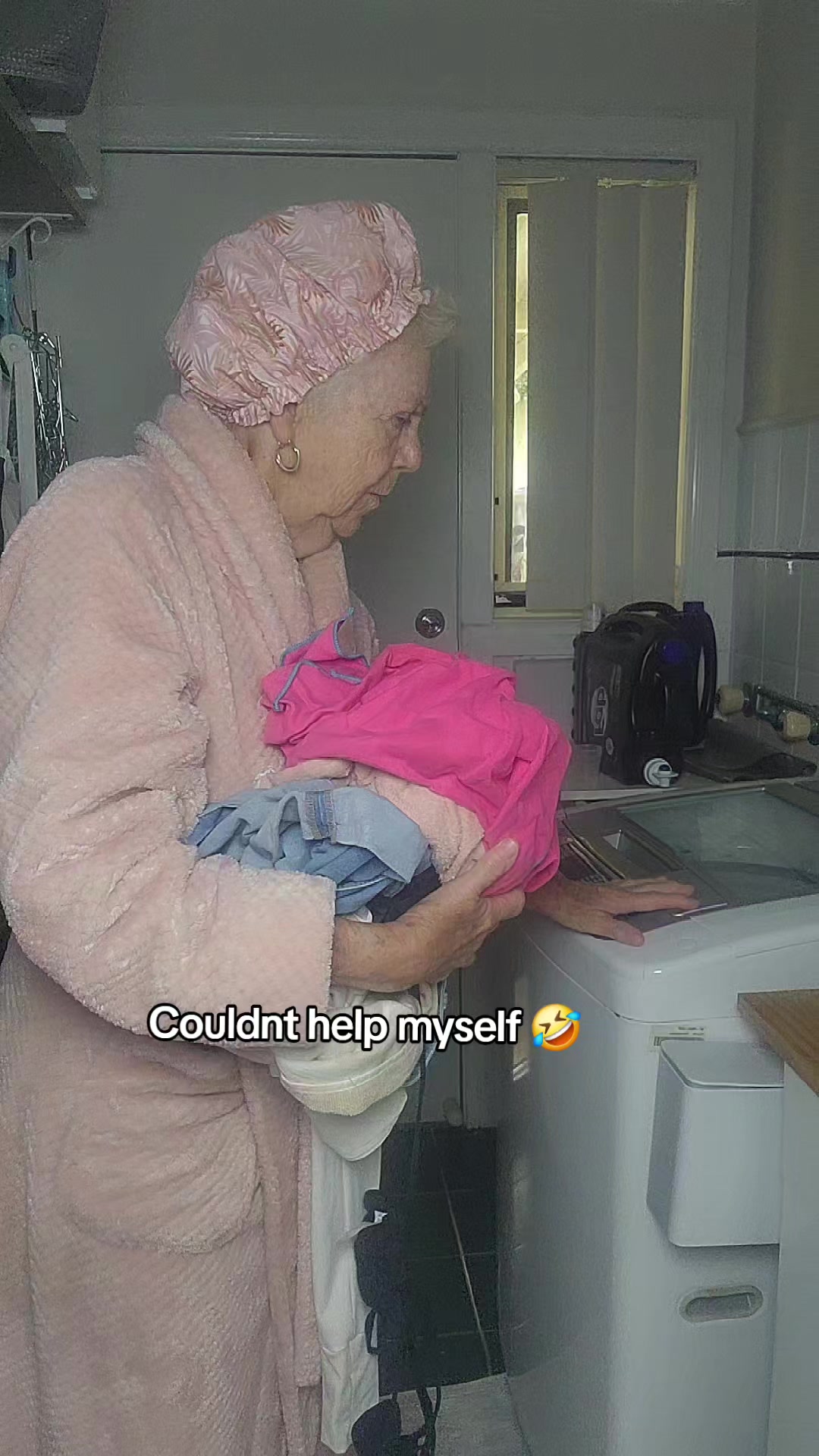 @grooveynannygranny