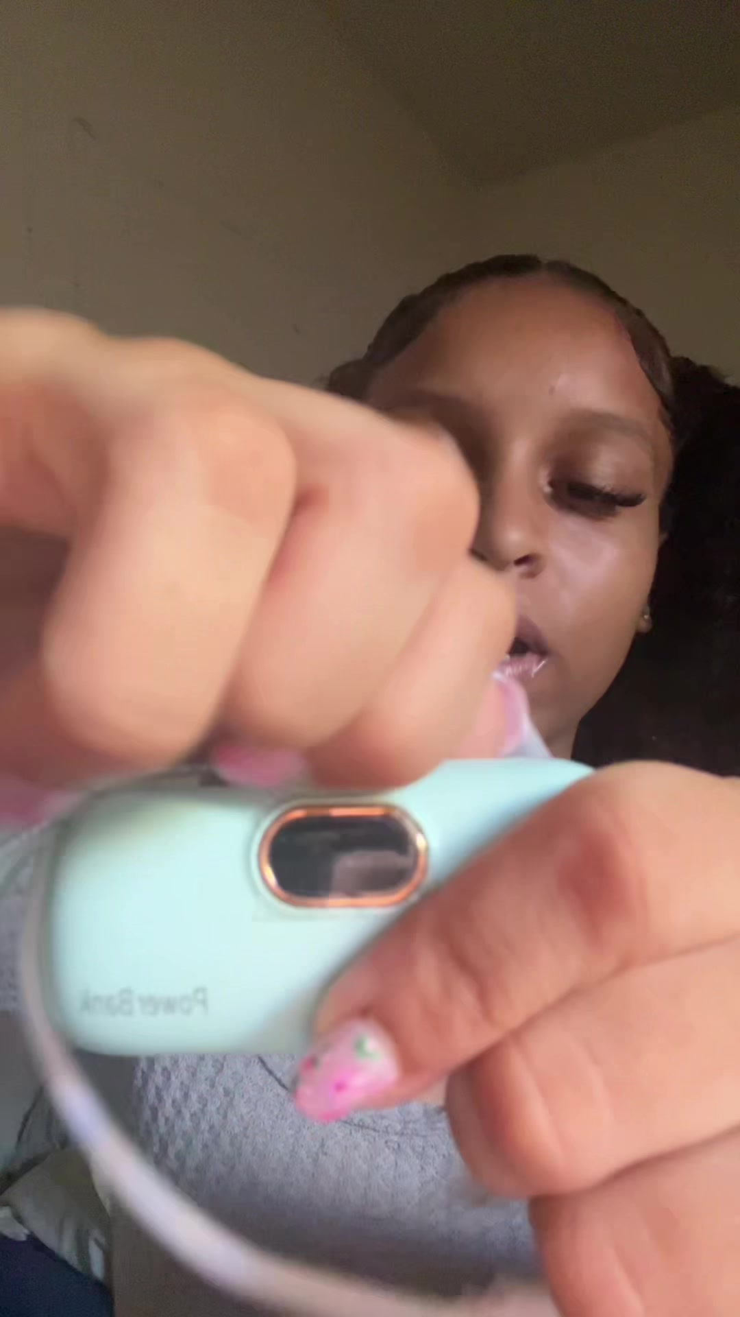 @Lia