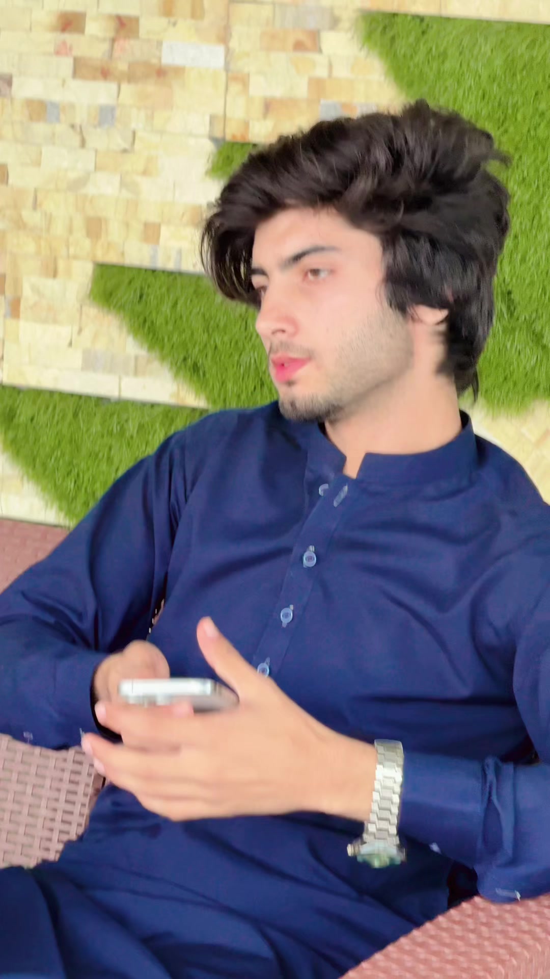 @Shahid_loyal2