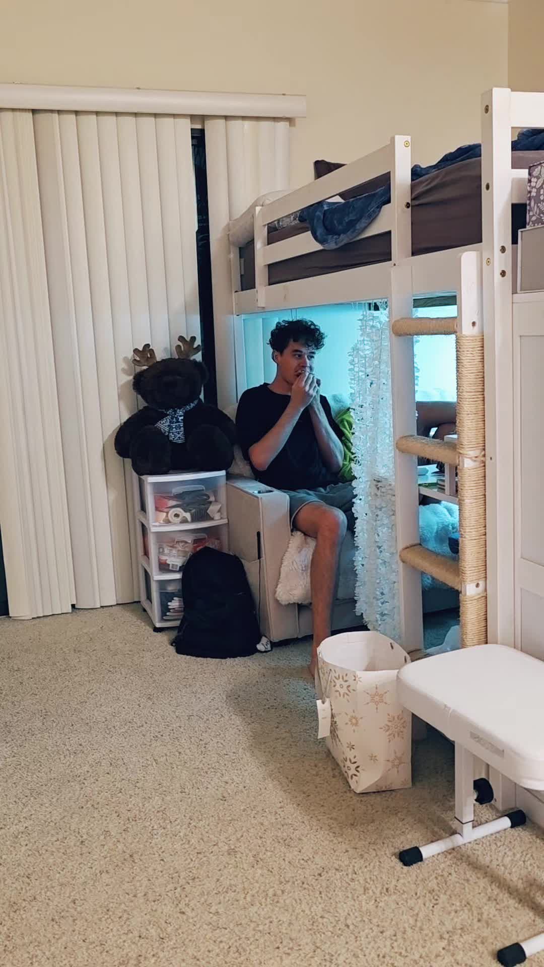 @Yana USA