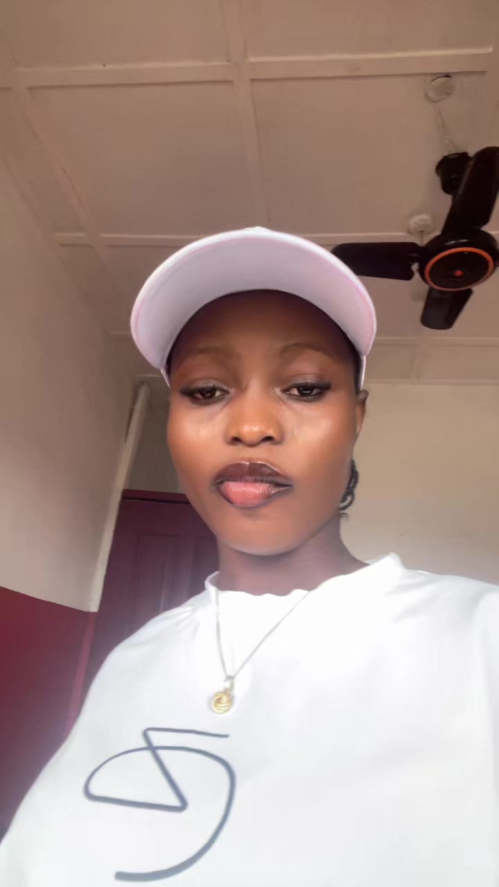 @OPEYEMI 🤍🌹🥰