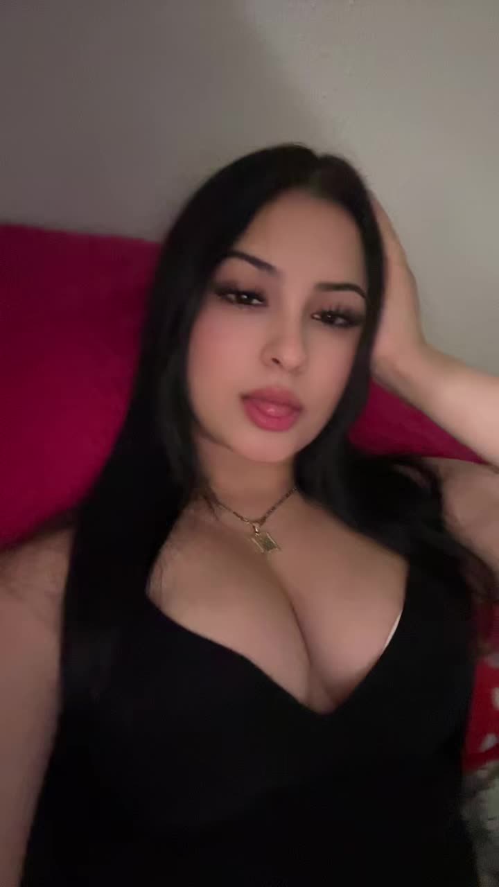 @𝑽𝑨𝑵𝑬🌻