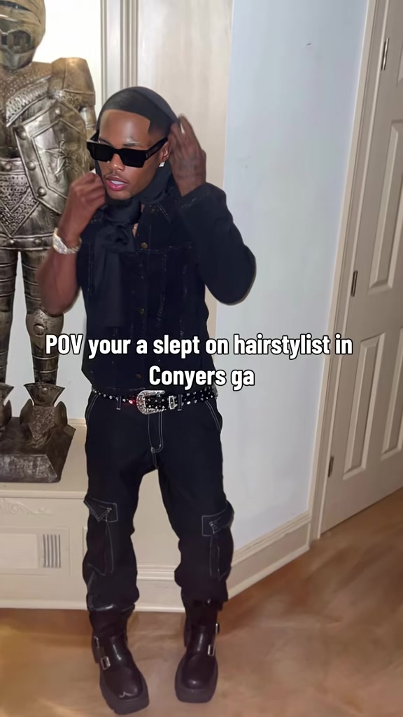@Dollboy