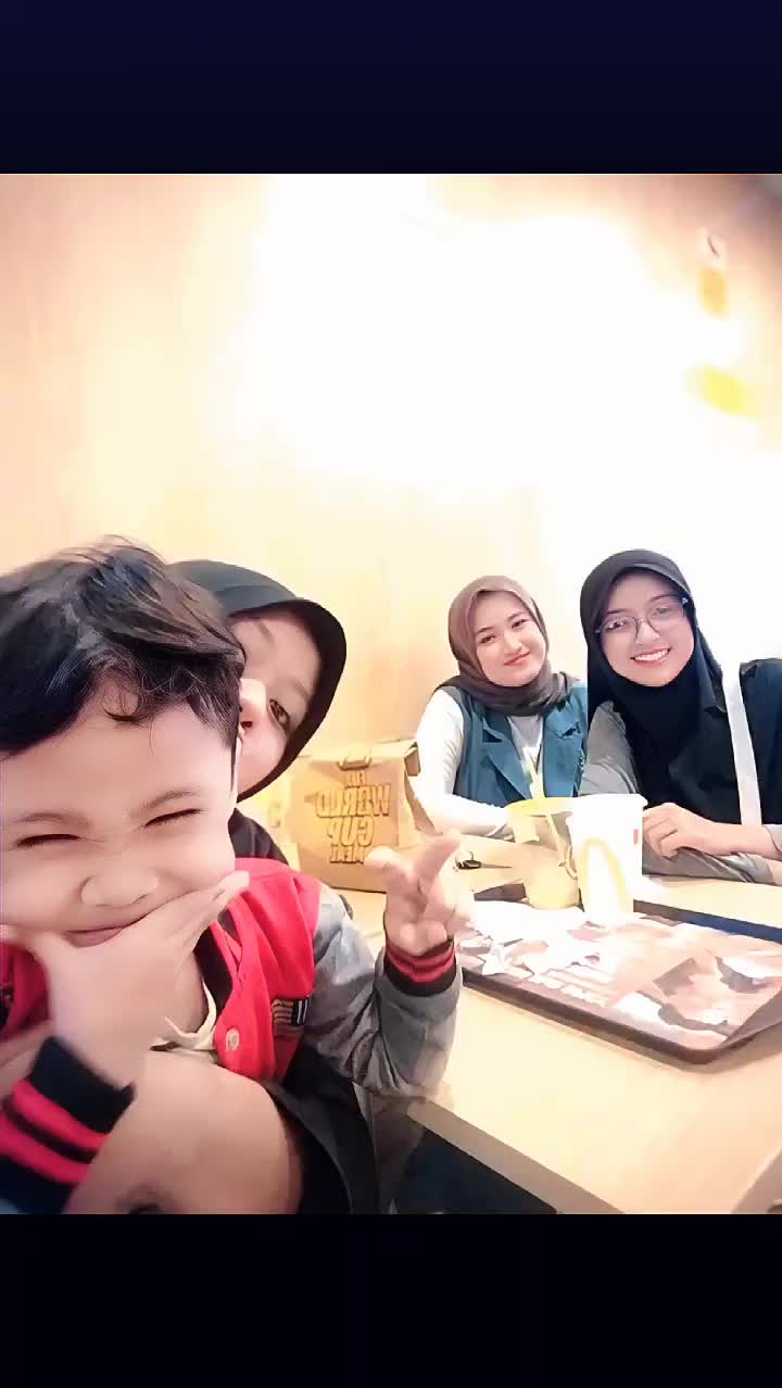 @Machaalatte_