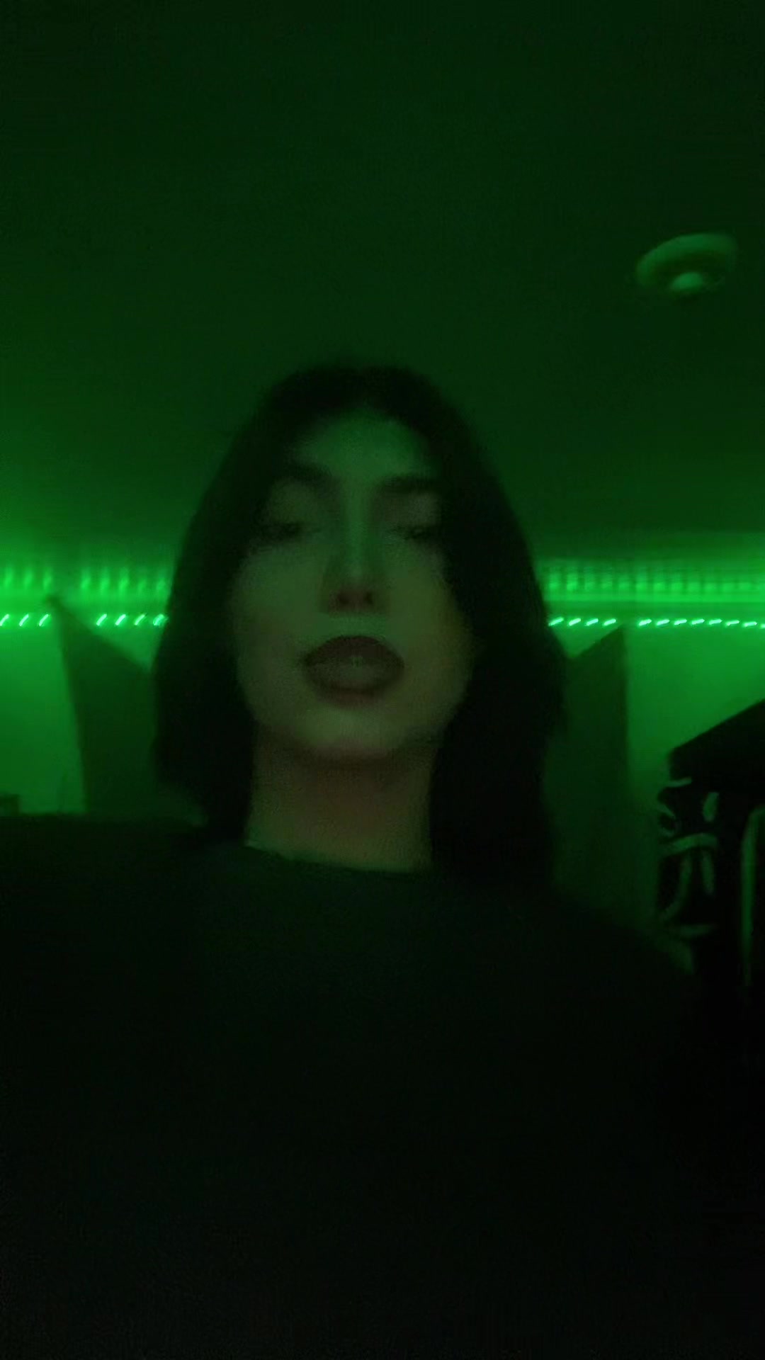 @Amandita