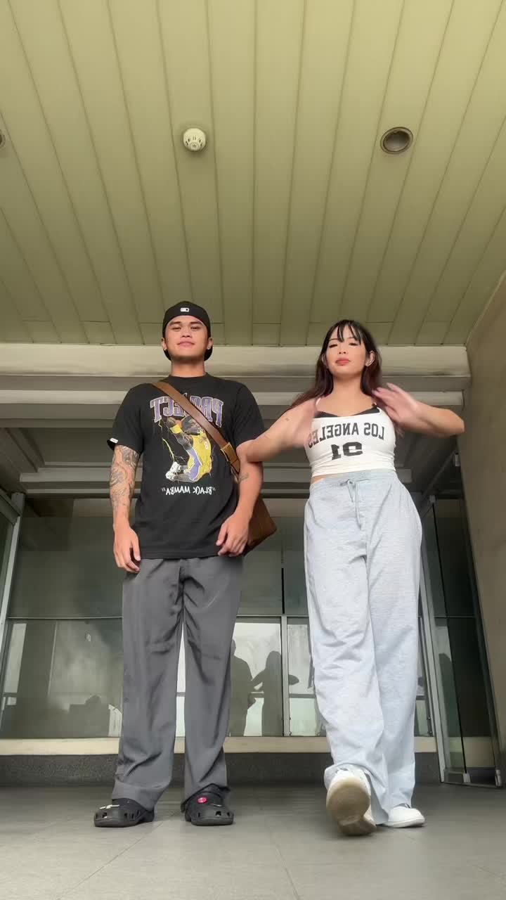 @@gwenvillapando on IG