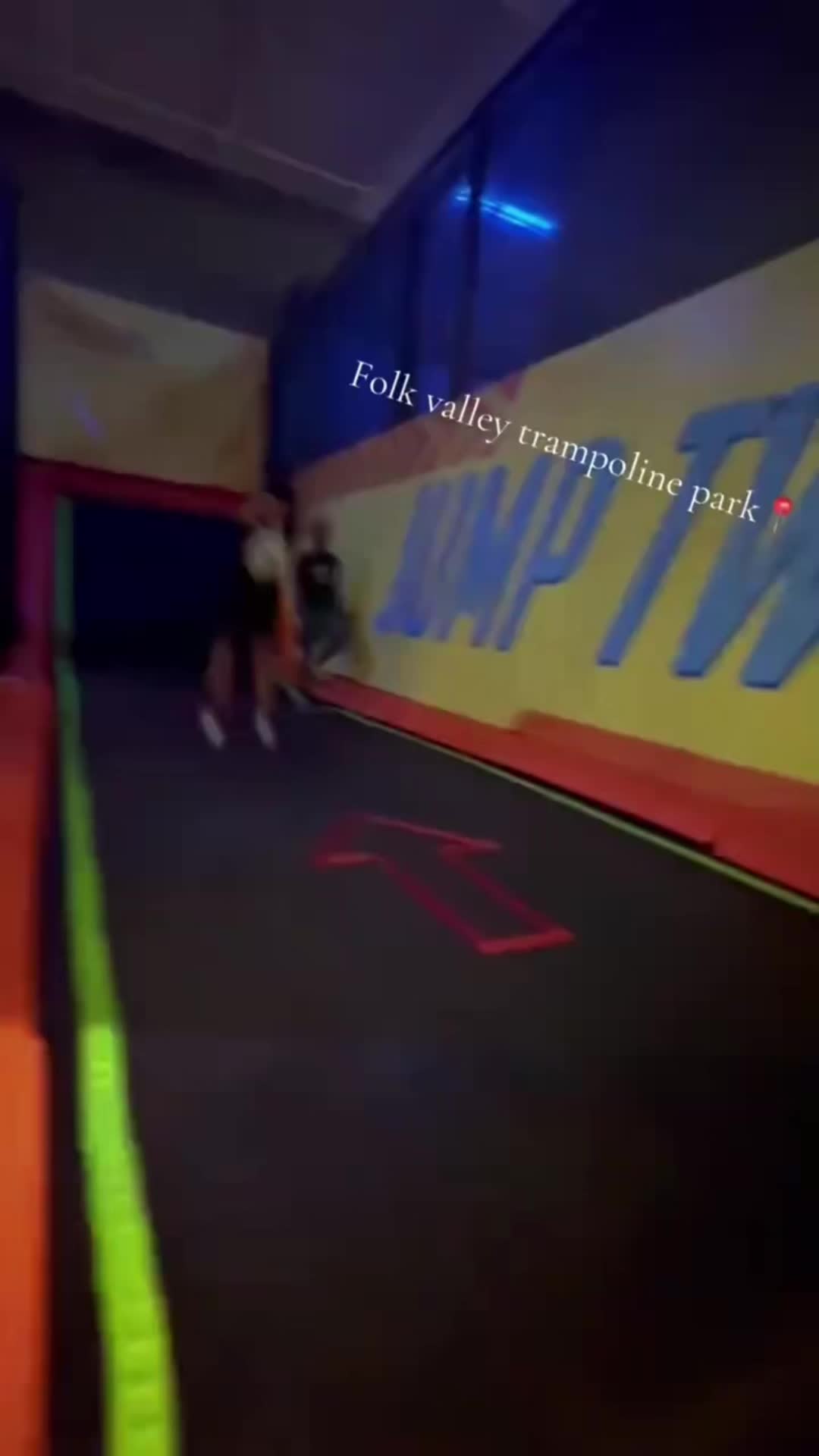 @zaylawrence_