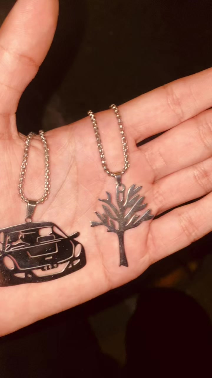 @𝟏𝟕
