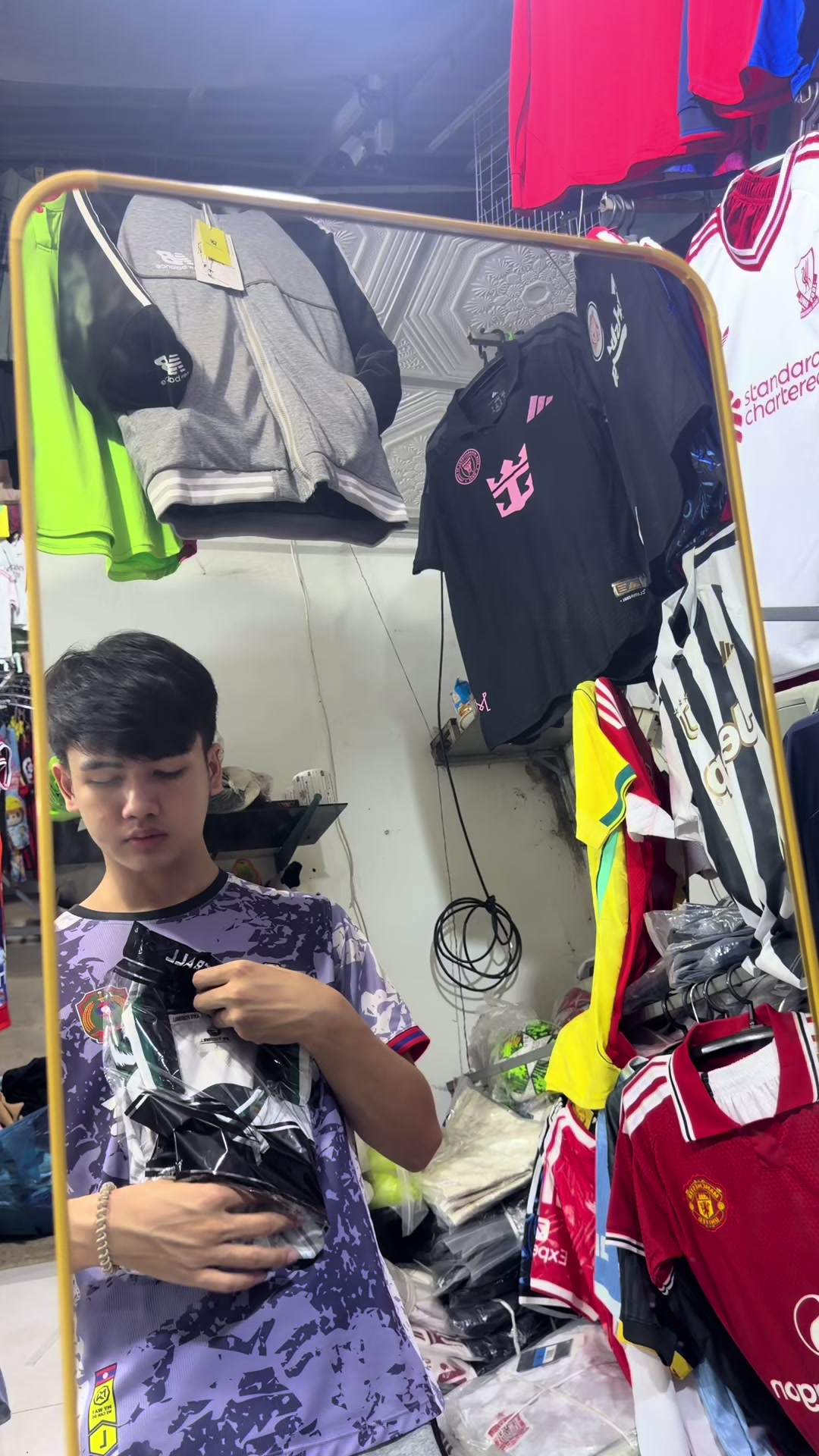@FB:Phisidxay Jtp 🛍️