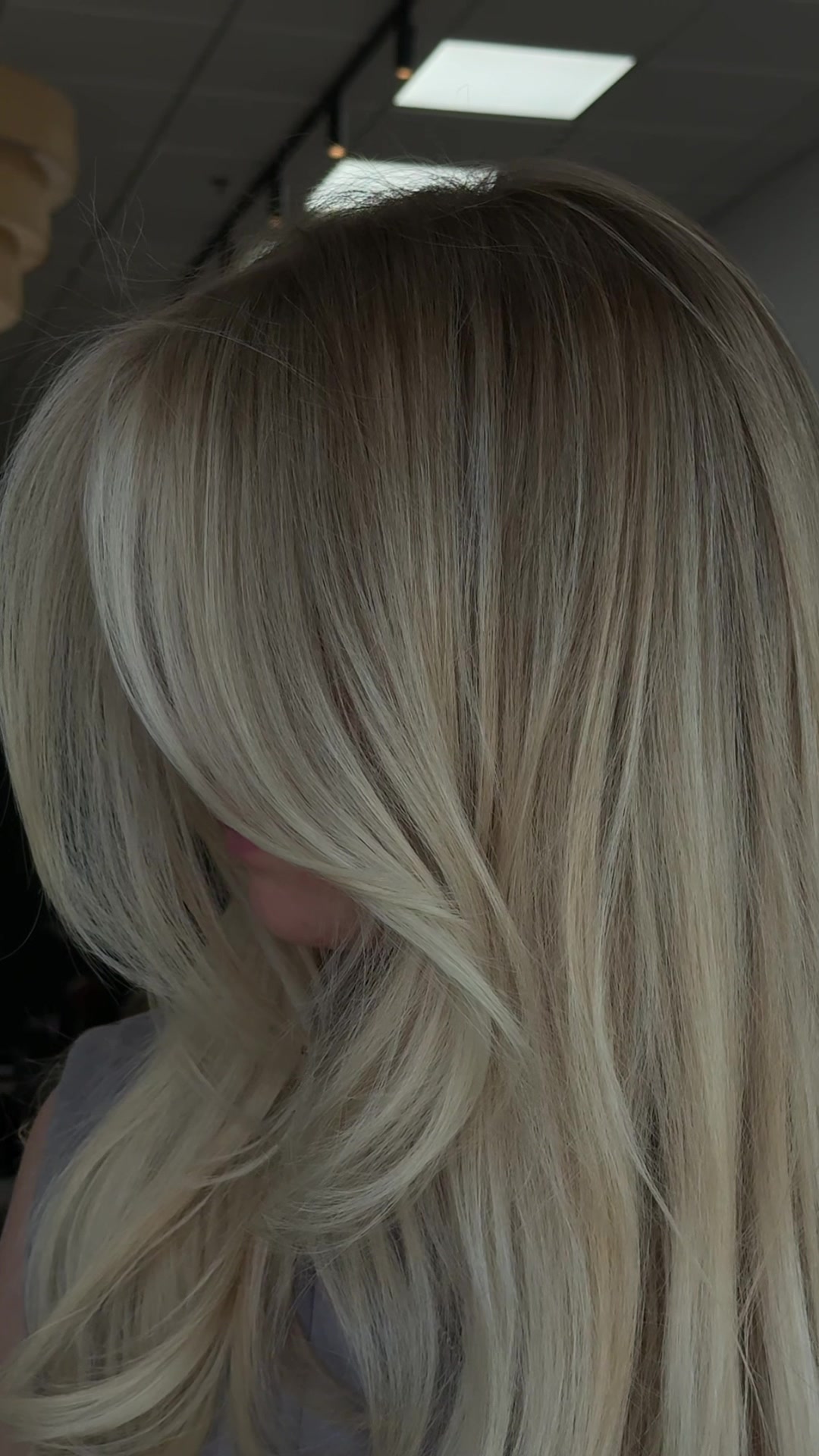 @KERRI | DFW HAIRSTYLIST