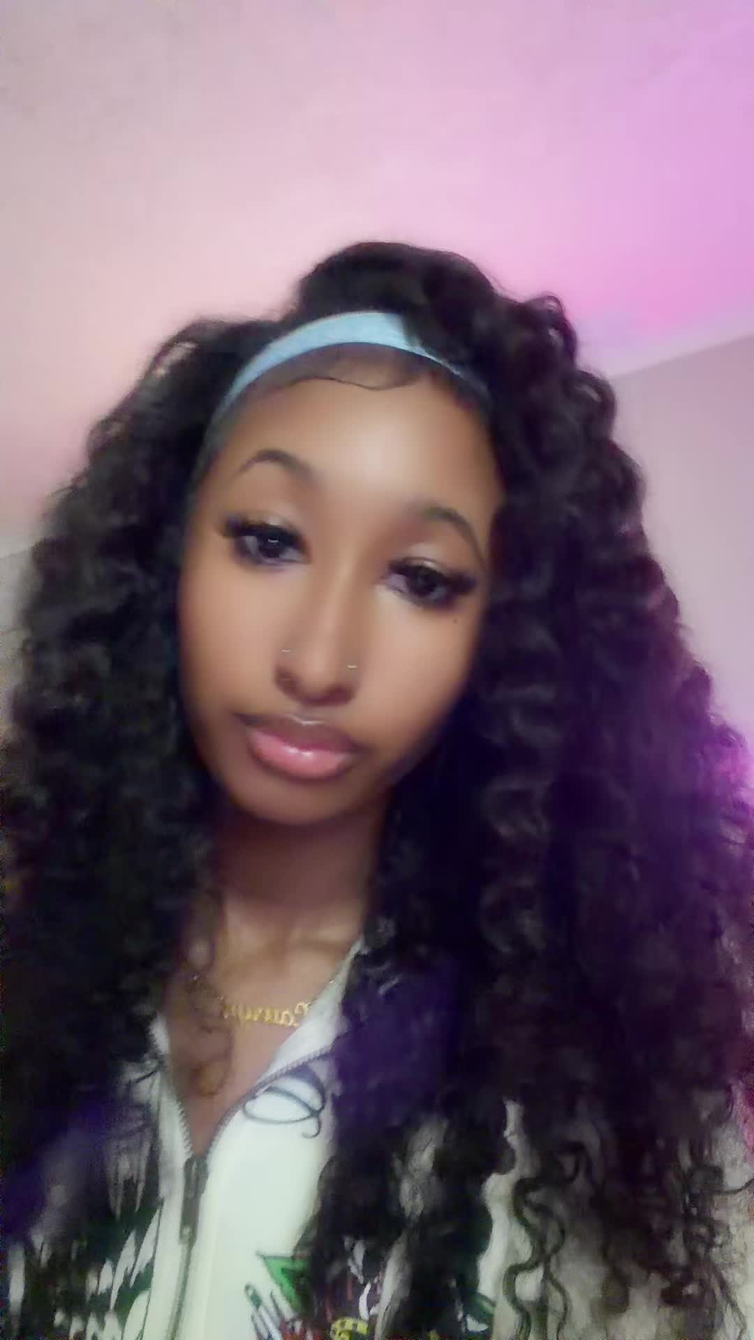 @somegirlnamedleyia