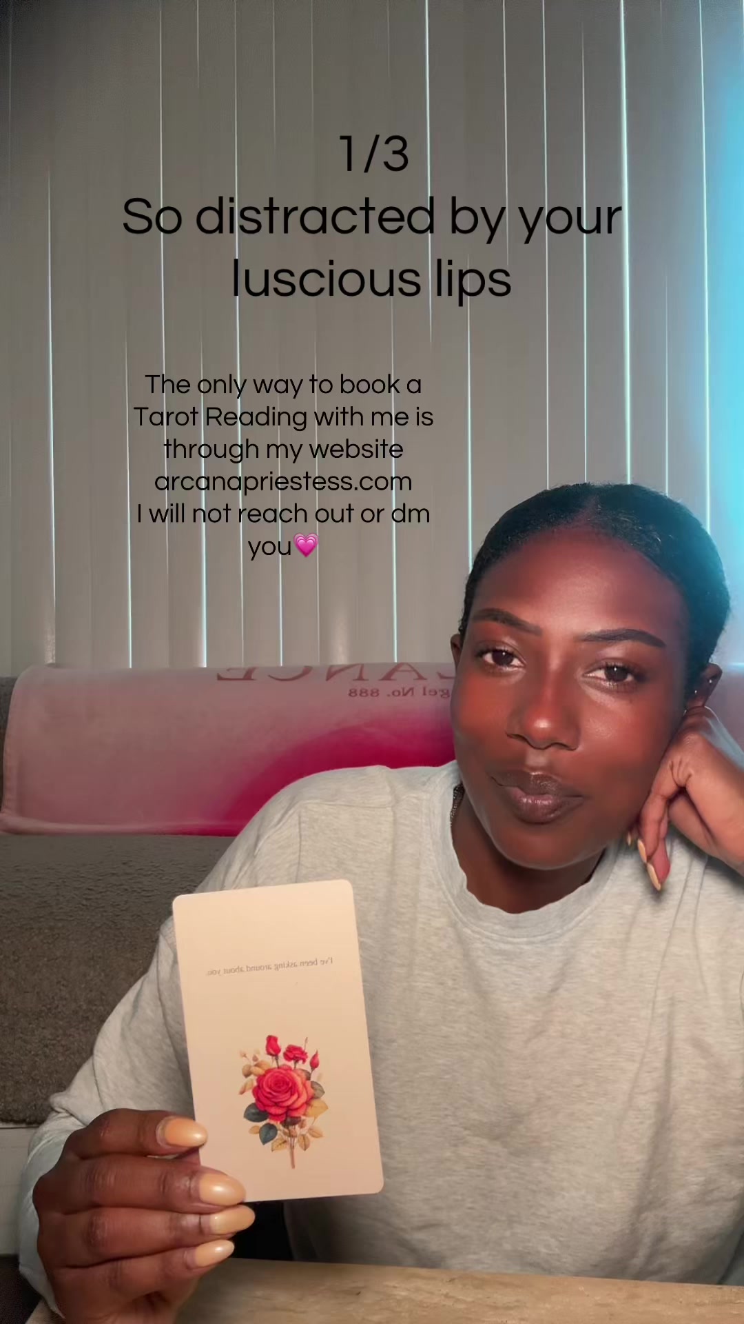 @Arcana Priestess Tarot Reader