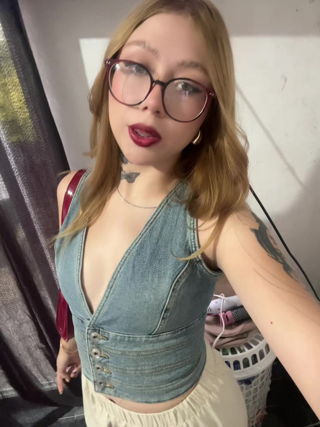 @G