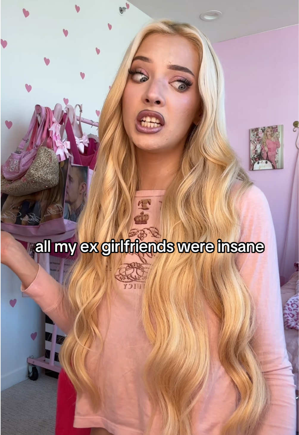 @mo