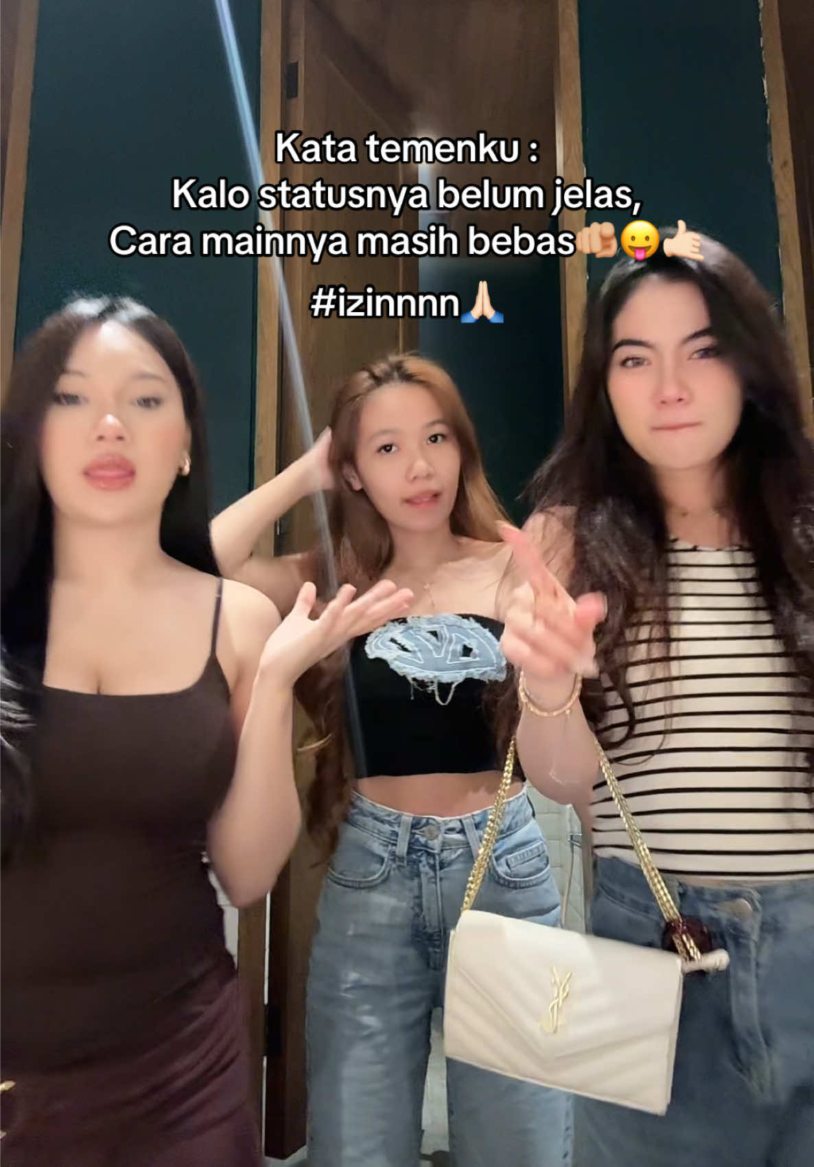 @AGNESSTANIA