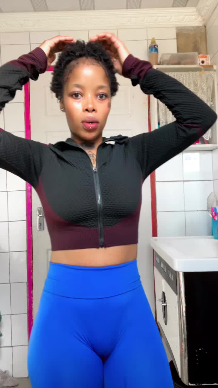 @🌻Boikyslimthickbee🐝